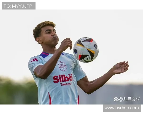 63号足球球星展现非凡天赋引领球队崭新篇章助力赛事胜利 63号足球球星展现非凡天赋引领球队崭新篇章助力赛事胜利