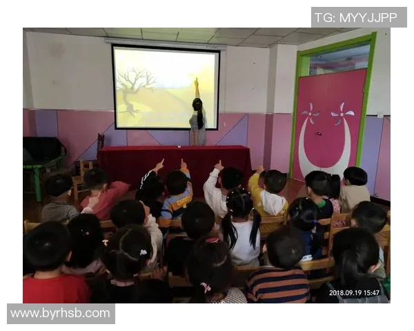 《探索足球巨星的传奇人生与技艺背后的故事与奋斗历程》