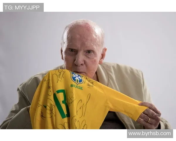 世界足坛著名球星依靠身体部位特长展现独特竞技魅力与传奇风采 世界足坛著名球星依靠身体部位特长展现独特竞技魅力与传奇风采