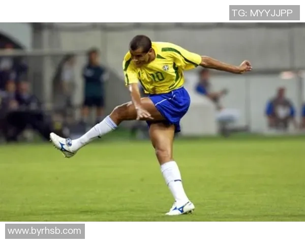 世界足球重炮手射门之星盘点 强力远射成就传奇球员