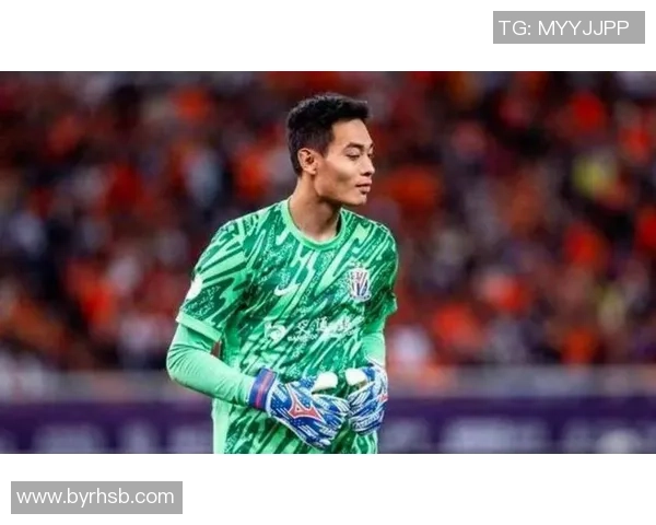 中国足球崛起之星:那些在国际赛场上为国争光的优秀球员 中国足球崛起之星:那些在国际赛场上为国争光的优秀球员